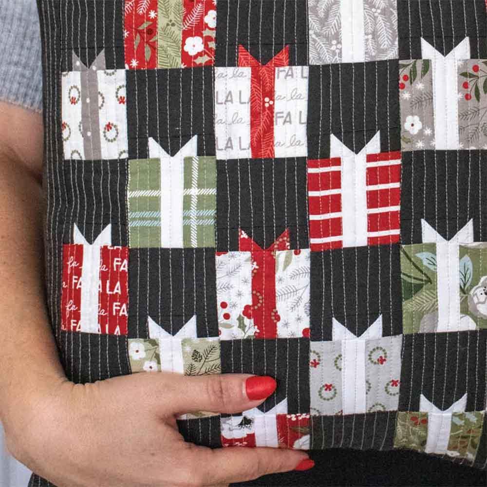 Moda Fabrics - Giving Season Pattern - Lella Boutique by Vanessa Goerizen - FREE DOWNLOAD